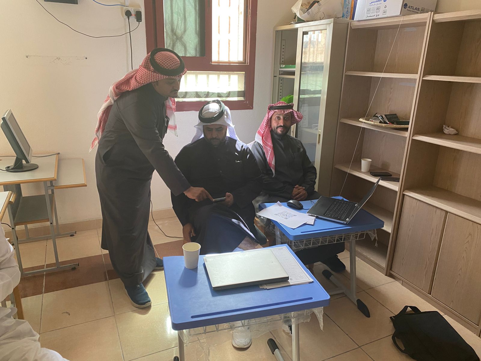 متابعة التطبيق 3