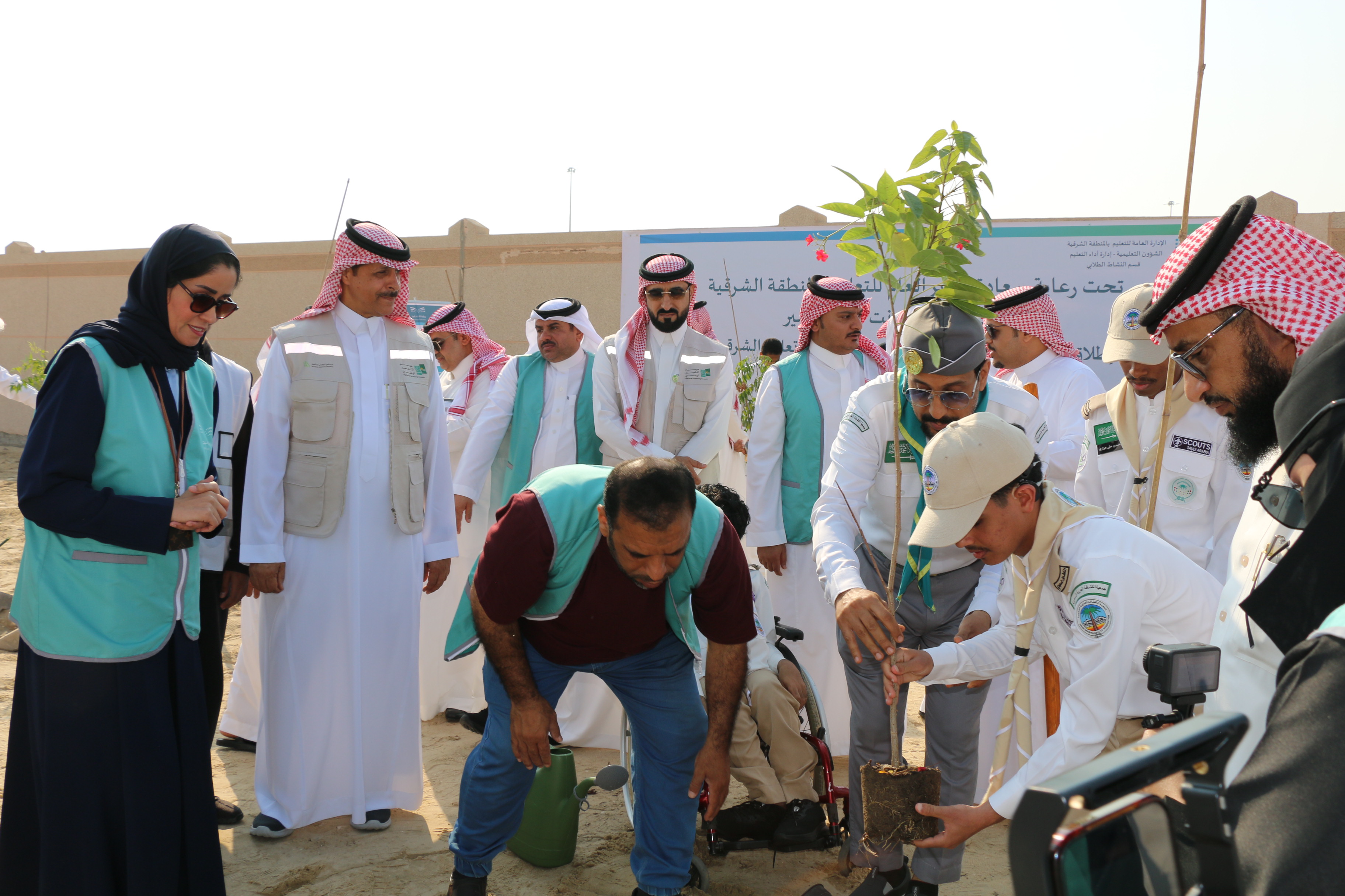 مشاركة الجميع في تعزيز القيم 