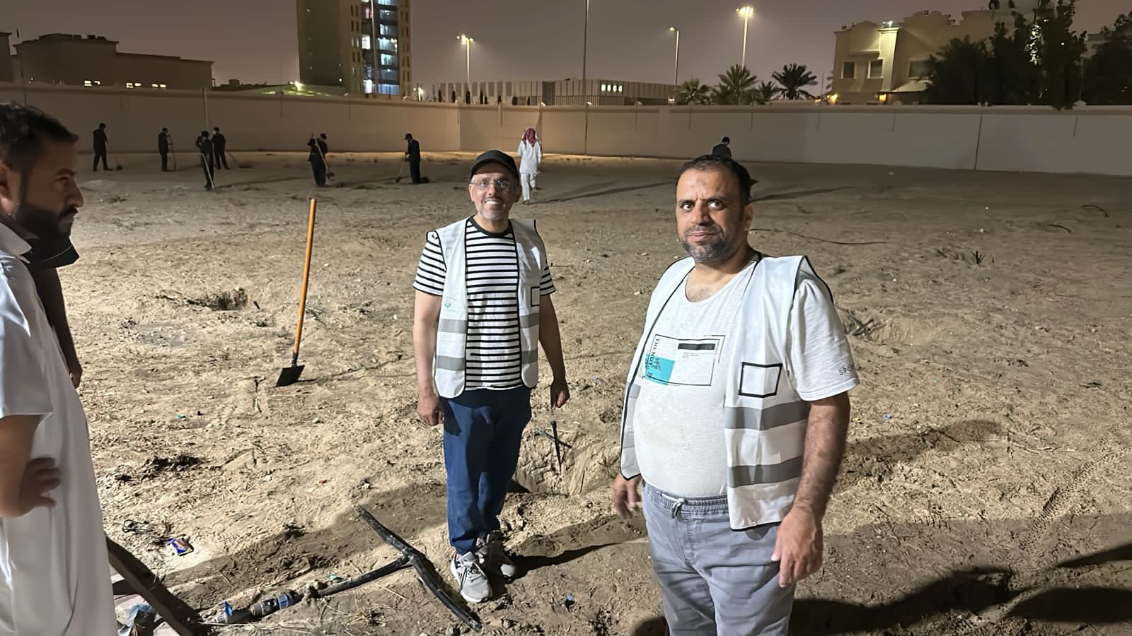 متابعة التجهيزات قبل الحدث